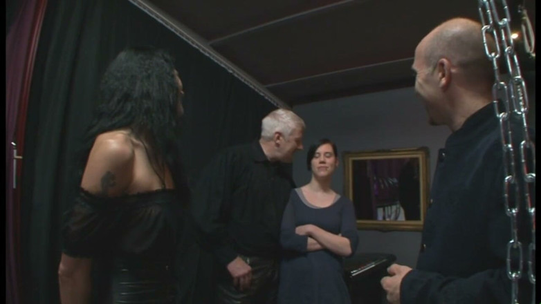 Absolute BDSM films - The original: Demütigendes peitschen