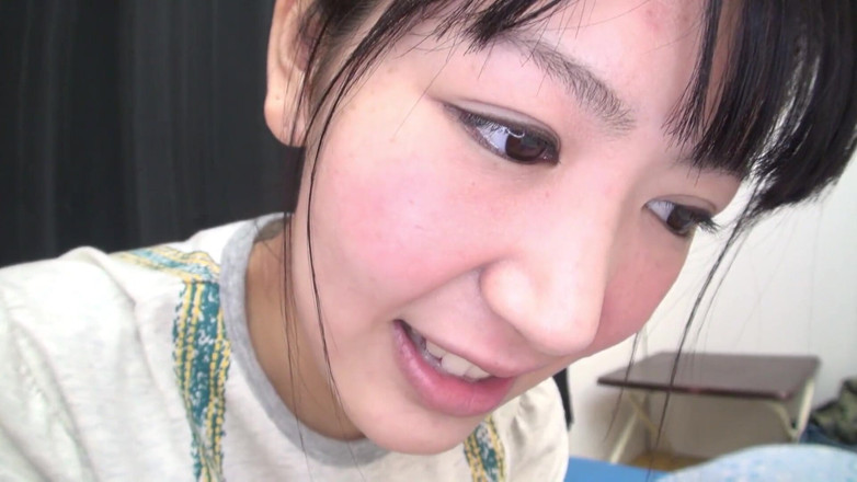 Caribbeancom: Asian chick with small tits gets fucked at the casting
