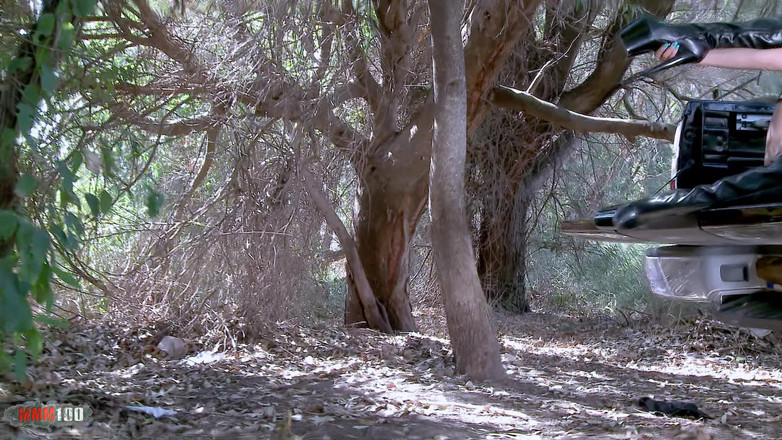 MMM100 Solo: Mar Duran: Krásná holka s velkými prsy Mar Duran stripping