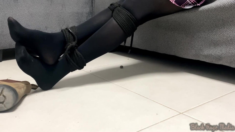 Miriam Slave: Макото Niijima В Беде