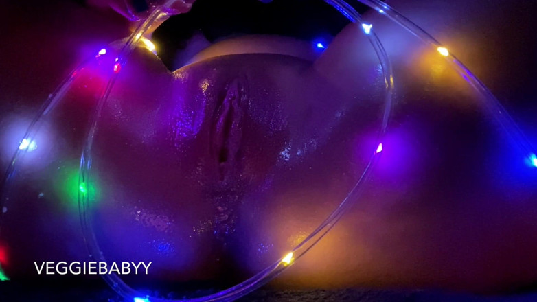 Veggiebabyy: Artsy, Tłuste, String Light Cipa Tarcie