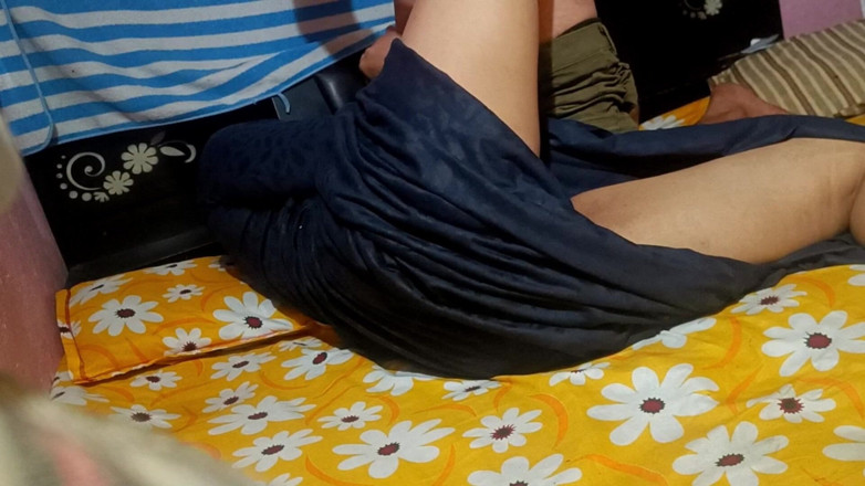 Couple's Diary: Ravina Dixit - spectacol hindi cu supt complet și călărire de pizdă...
