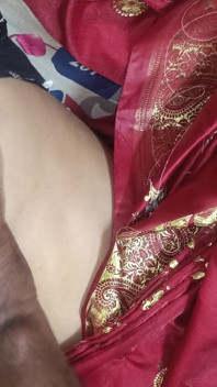 Batchelor người đàn ông hàng xóm qhousewife màu đỏ saree với làm tình nóng bỏng
