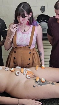 Cara terbaik untuk makan sushi