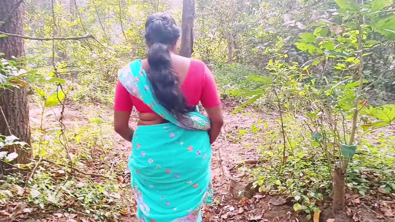 Telugu honey lips: Hint Açık Hava Seks. Telugu Kirli Konuşmalar.