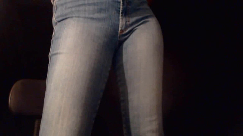 The Goddess Simone: denim seksi kaamottejak oonchi eri ke joote honth