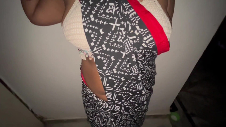 Milfyjean: Savita Bhabhi's Saree Was Removed and Left Inside the Ball