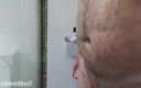 Chubandbull: Papa onder de douche