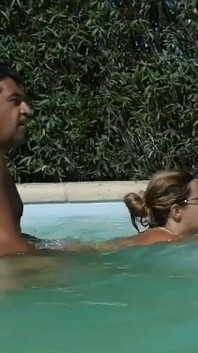 Nice Sex on the Pool