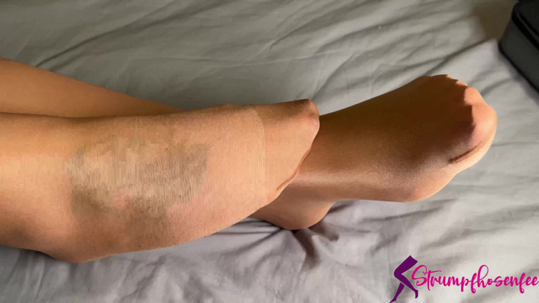Tights free: Collants taquinage en gros plan