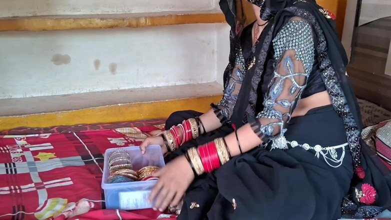 seema: Un beau-père a quitté sa jeune belle-fille avant de rentrer...