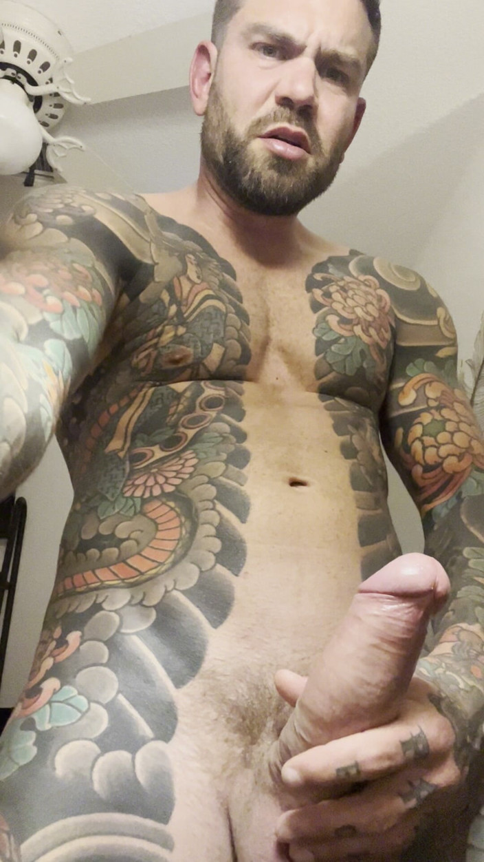 Juan Lucho Gay: Tatuată cu fibră