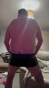 Julian Love Seksowny Striptiz