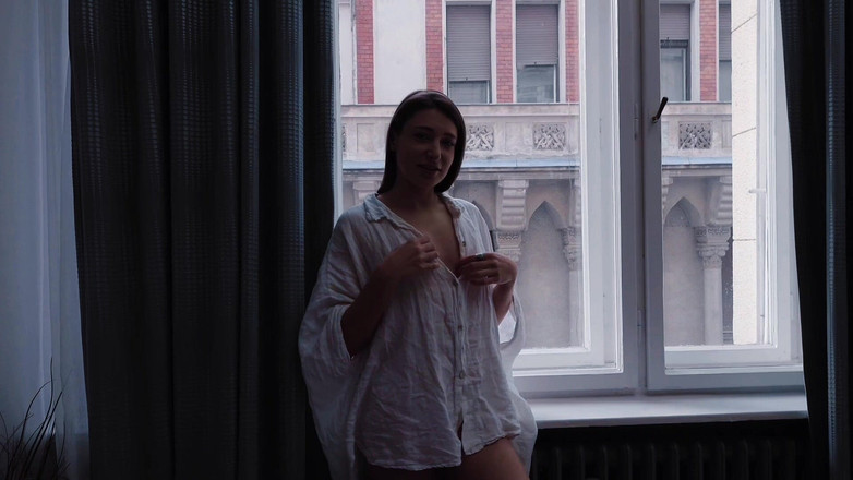 Talia Mint: Probuzení Vedle Mě