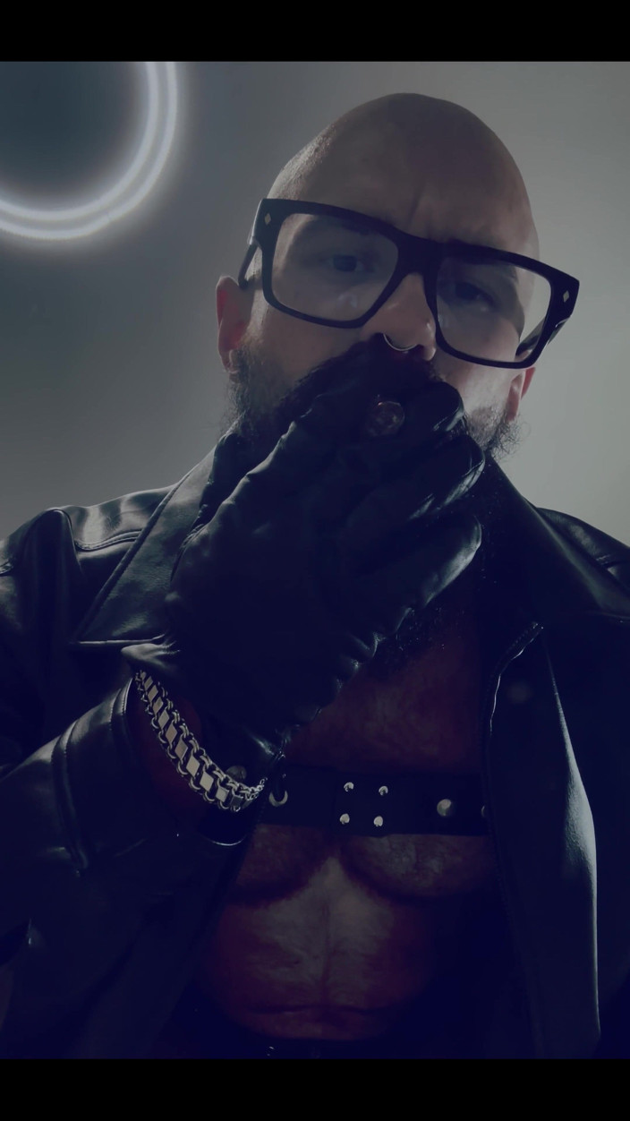 Mister Stone: Höre dem Meister zu