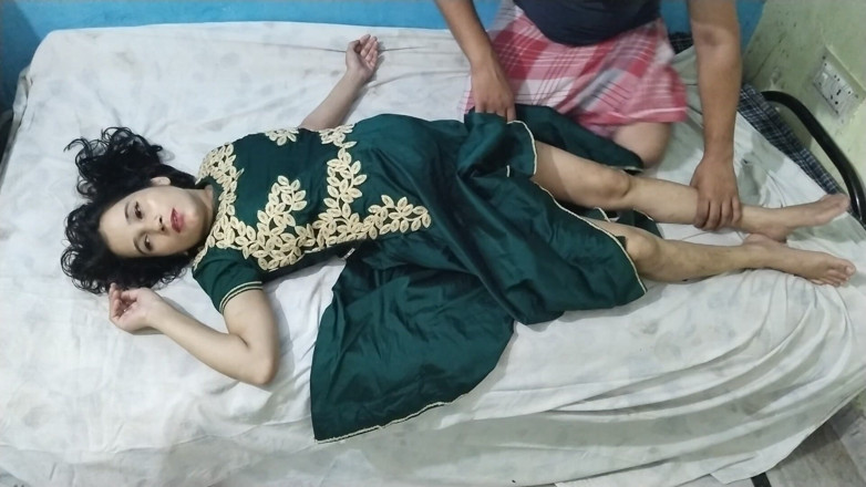 Indian Muslim Couple: Desi Wife Tanish Fatima Wild Morning Mood She Couldn’t Resist...