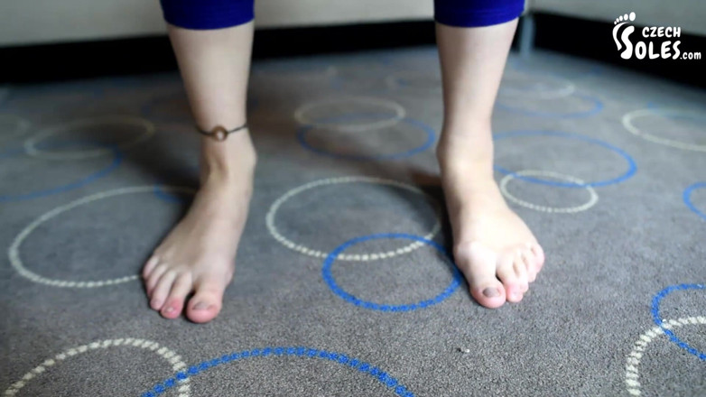 Czech Soles - foot fetish content: Incredibile vista mattutina a piedi nudi