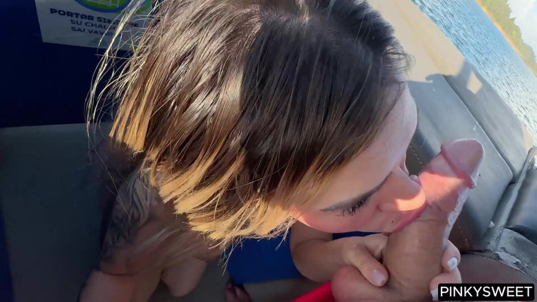 Katty Blake: In vacanza sulla spiaggia con il fratellastro e finiamo per...