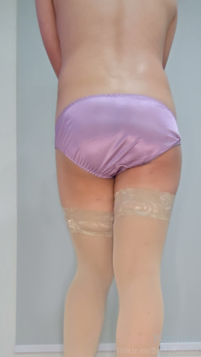 SissyKanisa: Cabina de probă a lui Sissy Kanisa încercați chiloți noi, chiloți în...