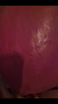 Возбужденное мокрое шоу с писсингом!