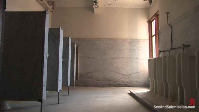 Sex and Submission by Kink: レイシーの罰