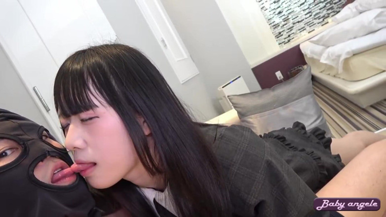 Far east hentai works: 완벽한 외모, 끝없는 매력, 아무도 저항할 수 없는 몸을 가진 아키바 메이드