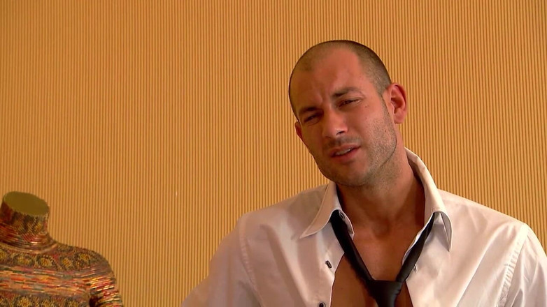 MILF and Big Wet Tits XXX: 나는 크리스마스를 위해 의붓여친을 놀라게 하고 그녀를 따먹는다