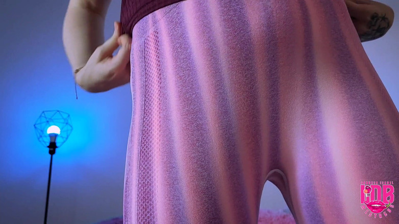 LDBMistress: Yogabroek Gooner