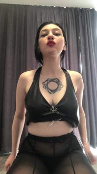 These Boobs Want to Be Kneaded Every Day!