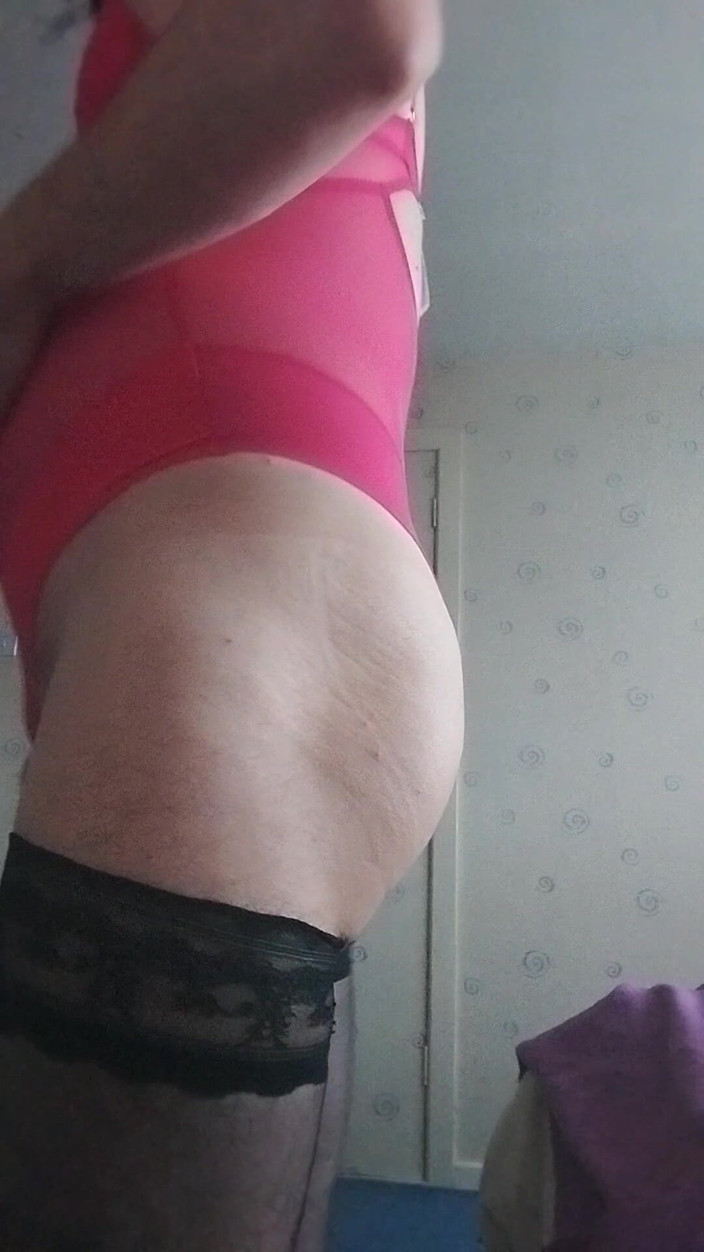 Cindy Belfast: Sissy Cindy