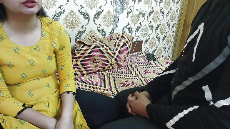 Hornycouple149: ステップ姉妹とステップ兄弟共有ベッドとハードラフファック