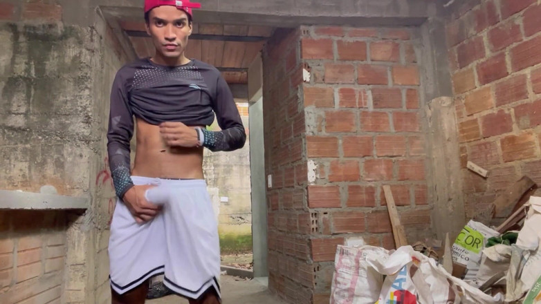 vergar4_daviid: เพลิดเพลินกับการช่วยตัวเองในบ้านร้าง
