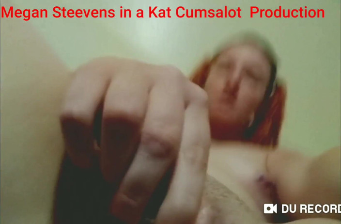 Kat Cumsalot Productions: Suge dopul ăla de oțel!