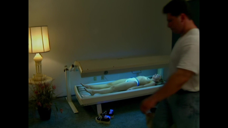 Bewitched!: Una Sensuale Bionda Si Fa Scopare Nel Culo Durante Una...