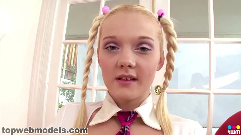 Top Web Models: Compilation di ragazze grande gulp - vol 3 - 10 incredibile sborrata ingoio finale