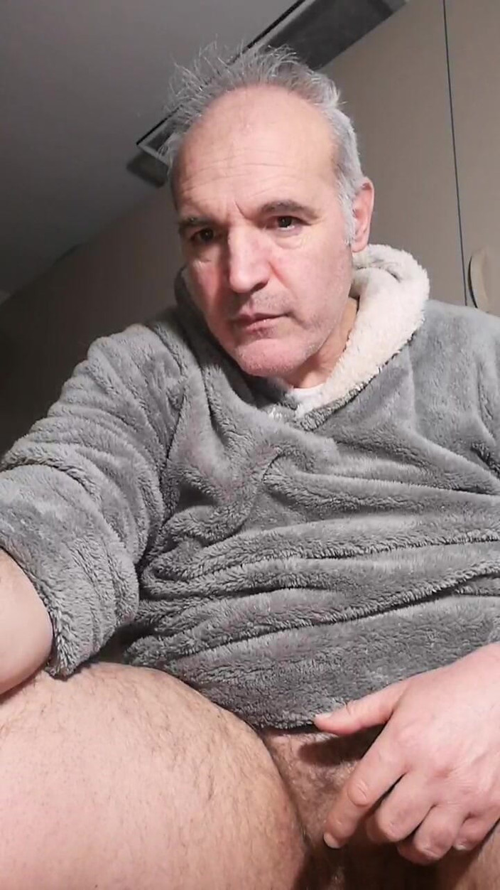 Setesesso7: Spettacolo Serale Online Del 10 Febbraio Con Sborrata Col Cazzo in...