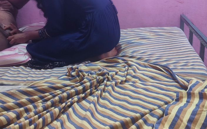 VillageBlackfairy: Tamil komşu teyze kızı ev sahibi oğluyla sikişiyor