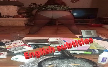 Lady Chloe: Joi Francais - ibu tiri kembali dari kerjanya - video amatur Perancis