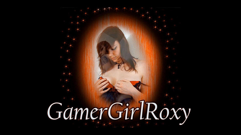 GamerGirlRoxy: गेमर लड़की रॉक्सी फुटजॉब साथ दस इंच डिल्डो