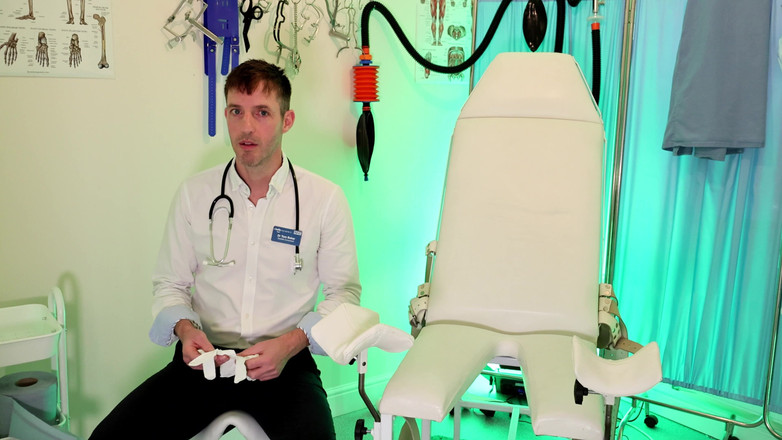 TomBakerBDSM: VEDERE LA PERSOANA 1 - Locktober - Verificarea castității cu Dr Baker (4k)