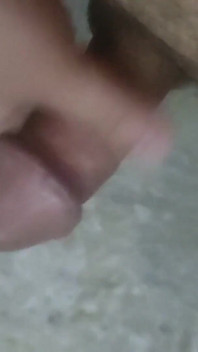 Qadhaf Almaniu