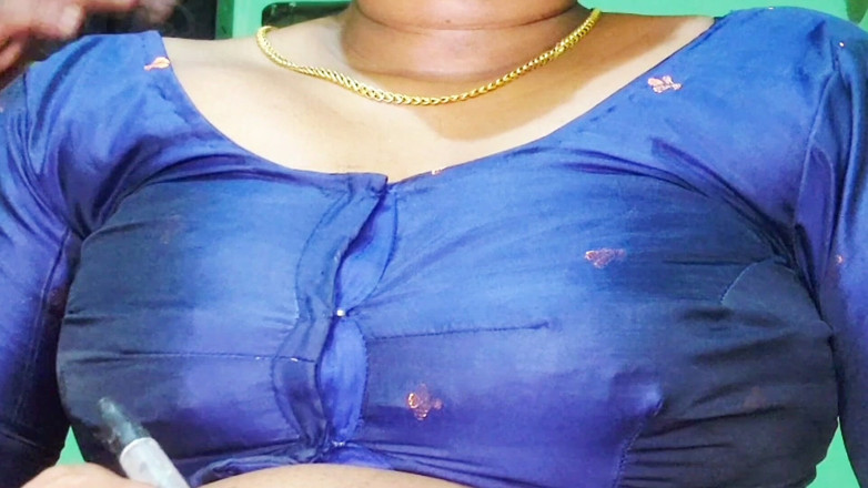 Desi Mohini: Video rekaman seks tante seksi india dengan bugil di jalanan
