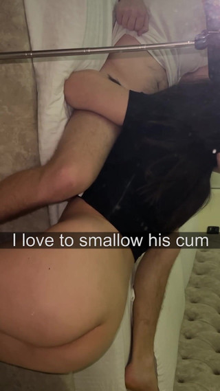 Couple Of Pleasure: Kočička nemůže udržet pusu zamlčou