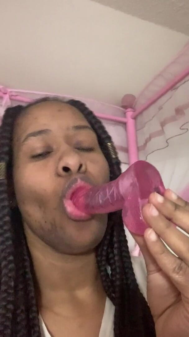 Imani Garrett: Urmărește-mă cum îmi sug vibratorul