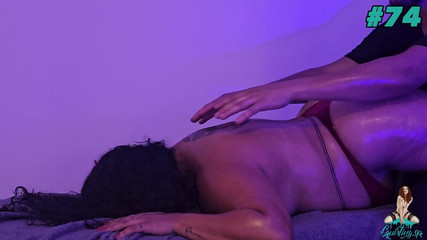 Squirting Sp: Zadek se třese s tolika potěšením, hodně stříkání