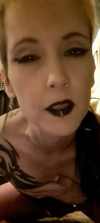 PandoraSG: 给我娘娘腔的缓慢和性感的脱衣舞