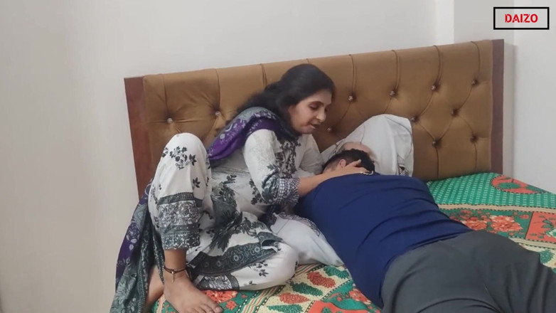 Daizo Premium: Masti Mein Bhabhi Chod Real Uncut Hindi