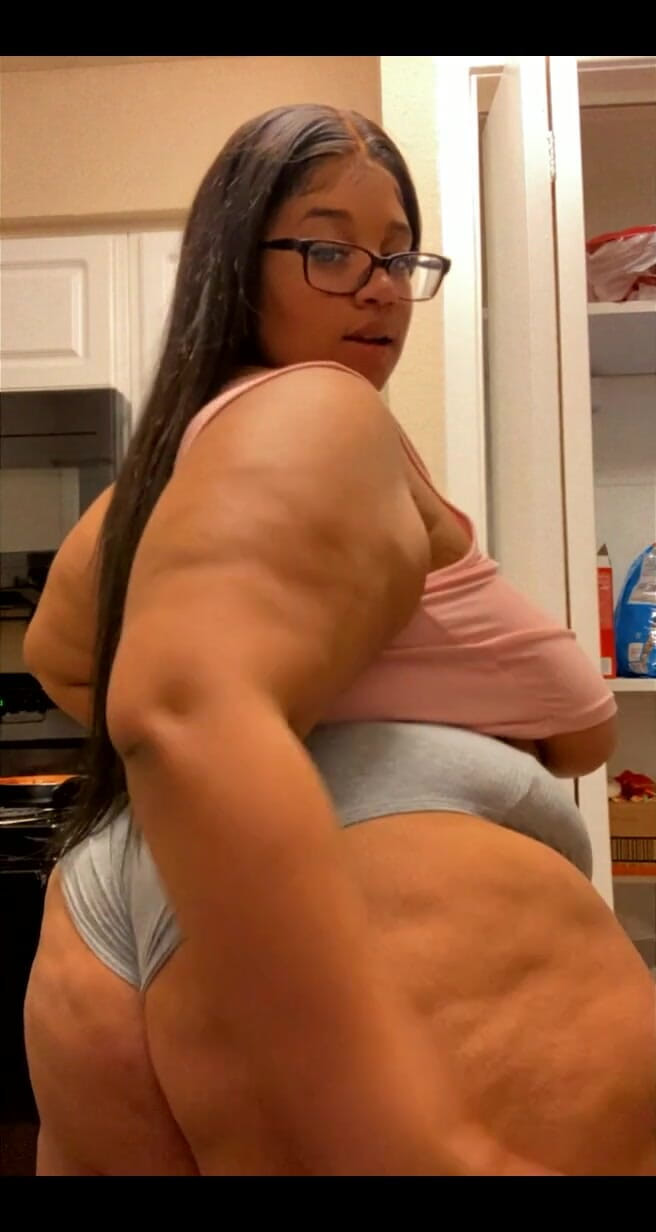 Biggdebbie solo: ตรวจสอบให้แน่ใจว่าคุณปฏิบัติต่อสาวของคุณกับส่วนขยาย quaaysluxury