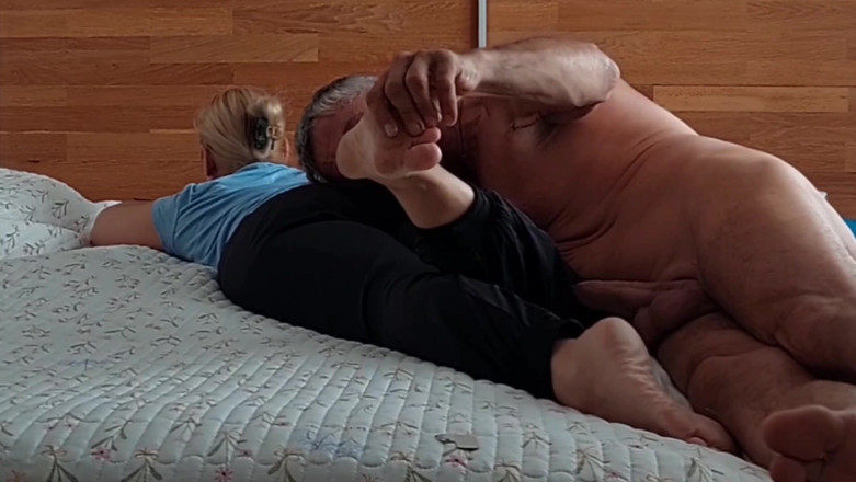 Selena701: Mature Blonde Wife Enjoys Daily Sex