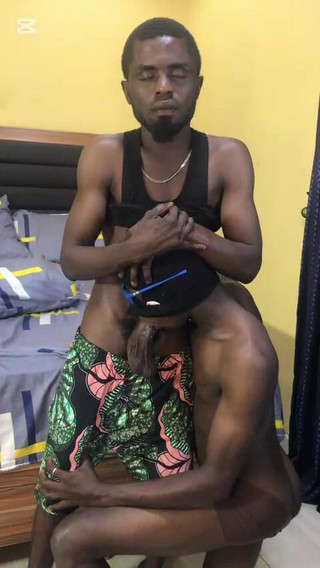 Porchey: Šukej mého učně tvrdě po práci a líbilo se mu...